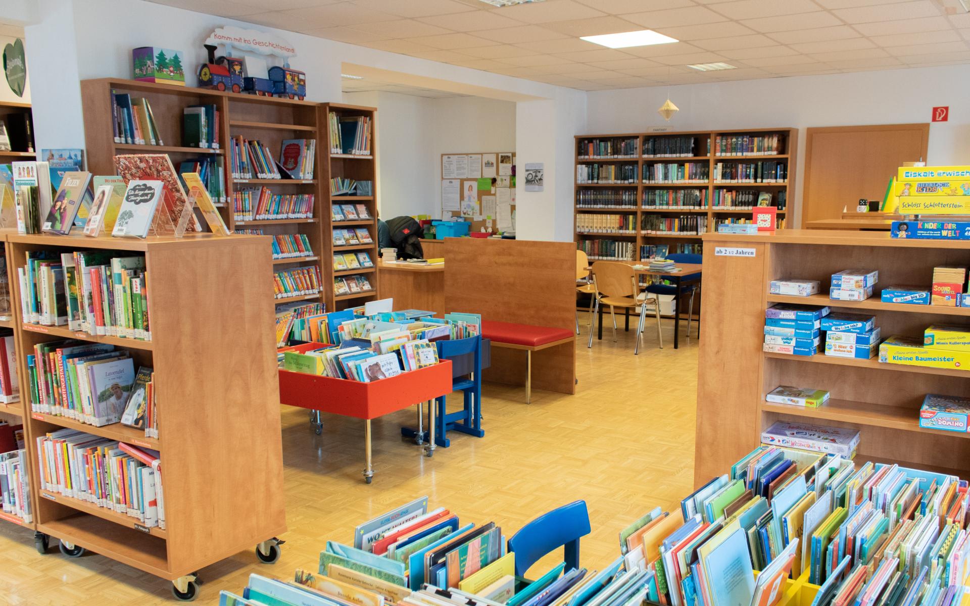 Büchereiraum
